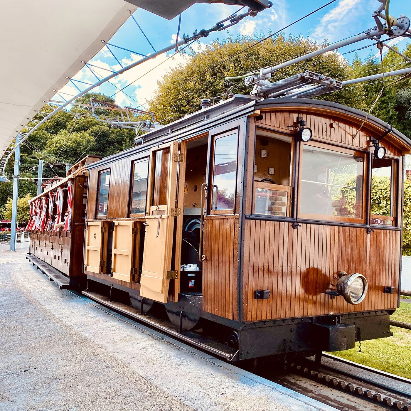 Train Rhune
