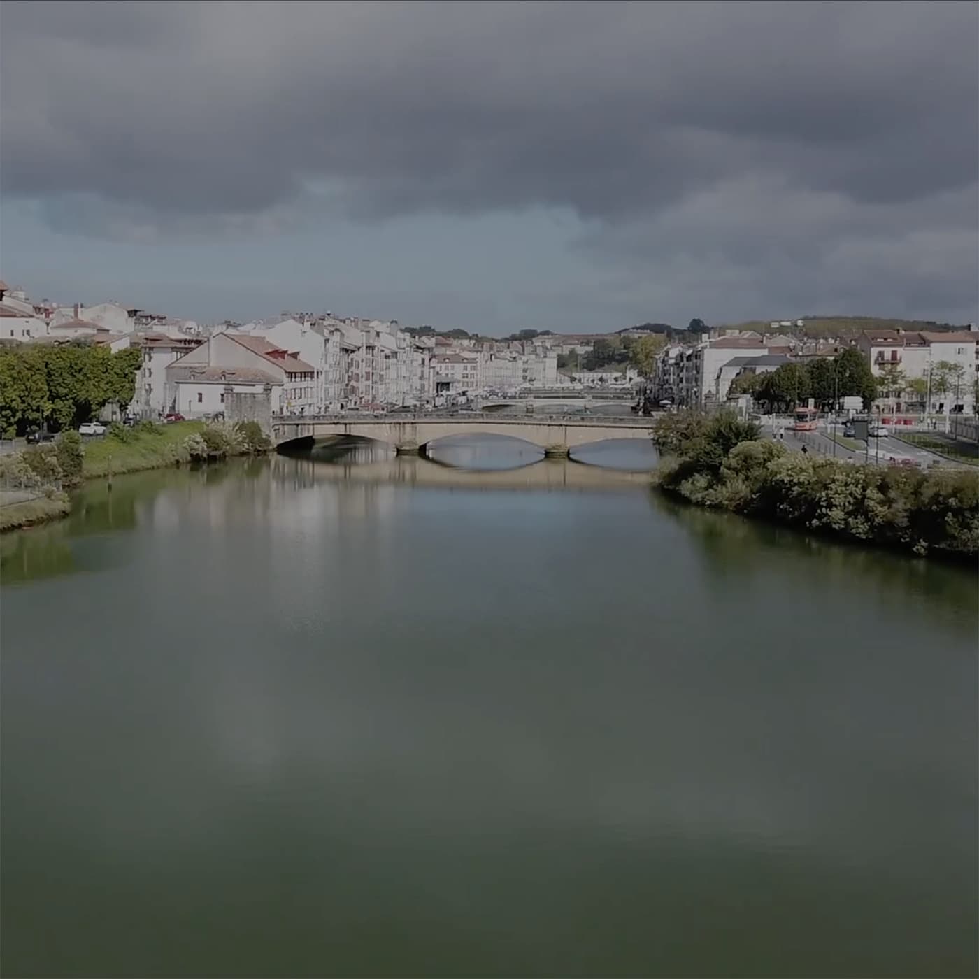 Quais Nive Bayonne