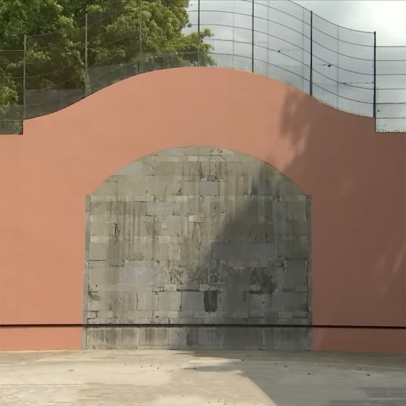Fronton Village