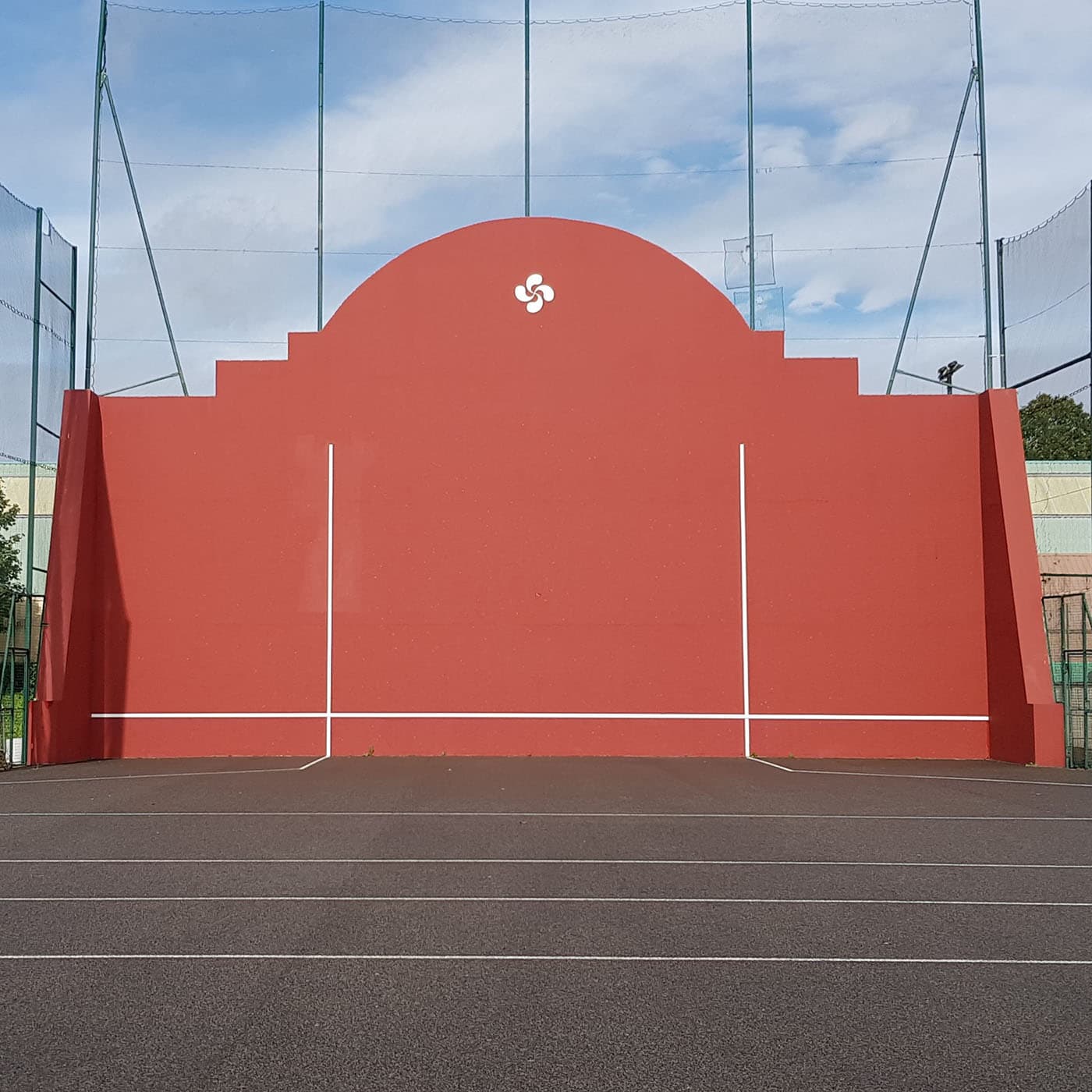 Fronton Village